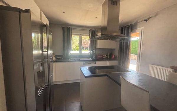 Maison à vendre    5 pièces • 126,82 m2 Misérieux