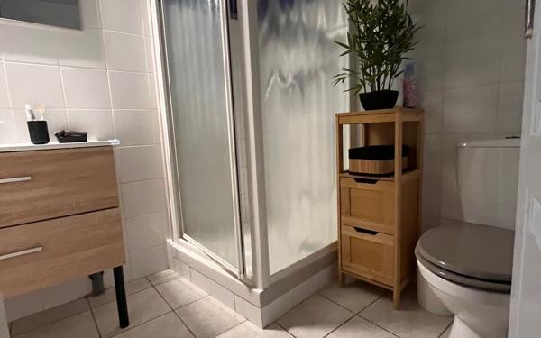 Appartement à louer    3 pièces •  Joyeuse