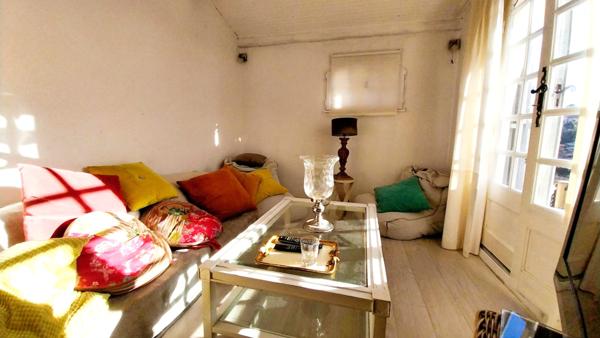 Toulon (83200) Villa Fort rouge + studio.