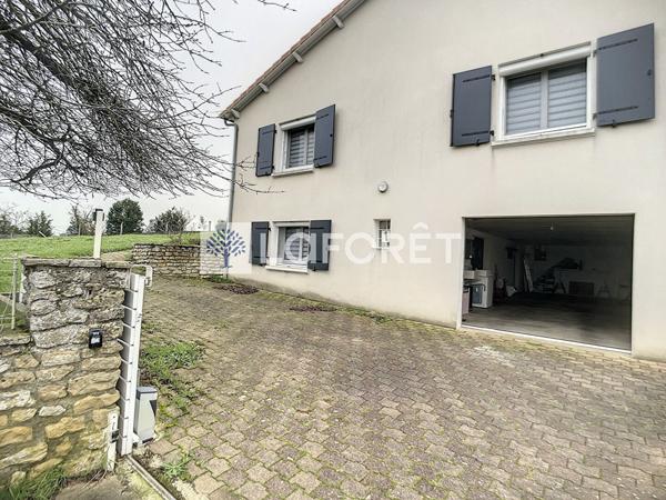Location maison Saint-Jacques-de-Thouars - 4 pièce(s) - 109 m² - 942 € / mois