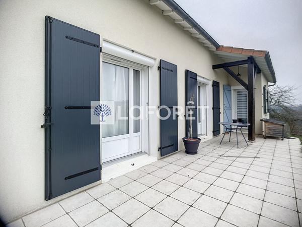 Location maison Saint-Jacques-de-Thouars - 4 pièce(s) - 109 m² - 942 € / mois