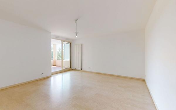 Appartement à vendre    3 pièces • 68,74 m2 Lyon 4