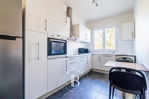 Neuilly-sur-Seine, Appartement 1 Chambre -  58 m² à vendre