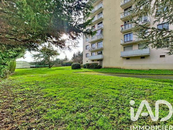 Appartement à vendre 3 pièces 67 m² Décines-Charpieu