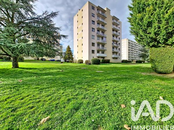 Appartement à vendre 3 pièces 67 m² Décines-Charpieu