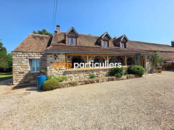 Vente Maison208 m² - 6 Pièces - SAINT VALERIEN (89150)