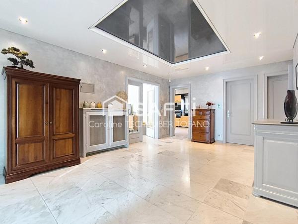 Magnifique maison plain-pied surélevé de 192 m² avec piscine neuve
