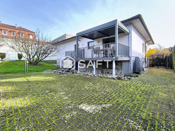 Magnifique maison plain-pied surélevé de 192 m² avec piscine neuve