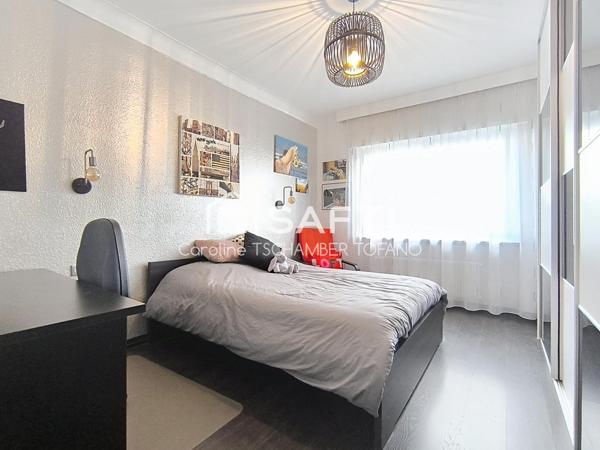 Magnifique maison plain-pied surélevé de 192 m² avec piscine neuve