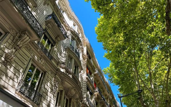 Appartement à vendre    4 pièces • 145,10 m2 Lyon 3