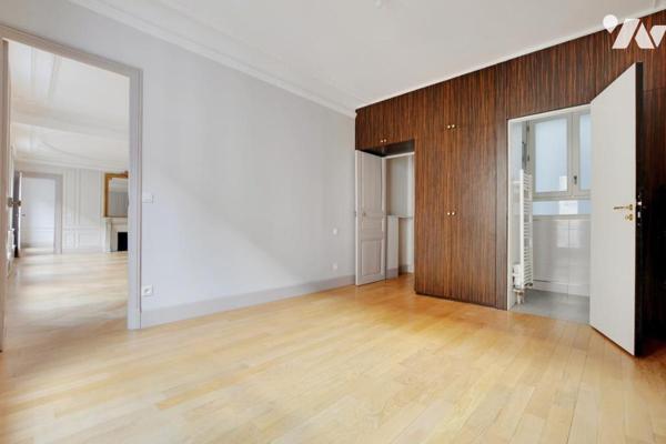 Appartement 6 pièces haussmannien