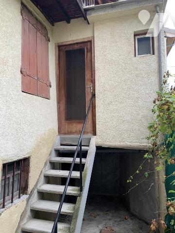 Maison à Saint-Genix-les-Villages