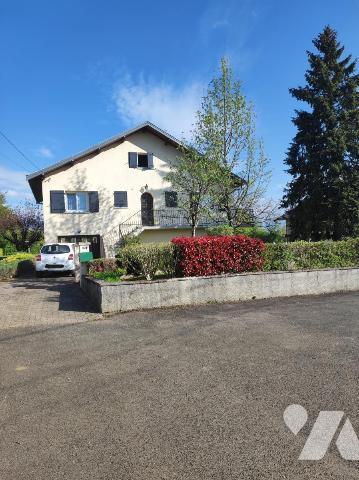 SAINT-VIT MAISON SUR SOUS-SOL