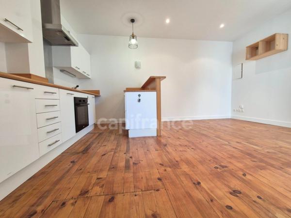 Appartement à vendre 2 pièces ROYAN (17) - Cour - Cave