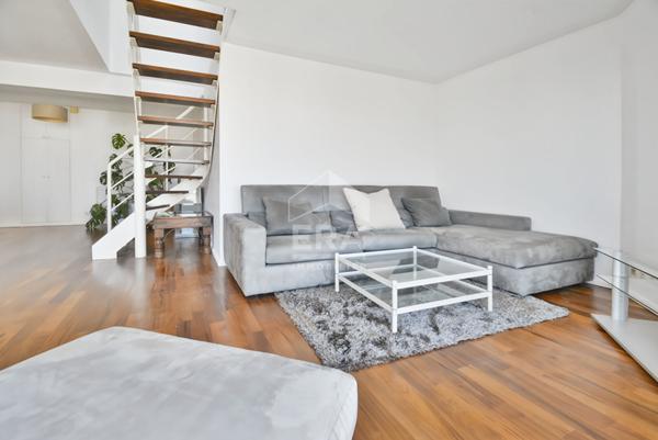 DUPLEX 2P DERNIER ETAGE TERRASSE