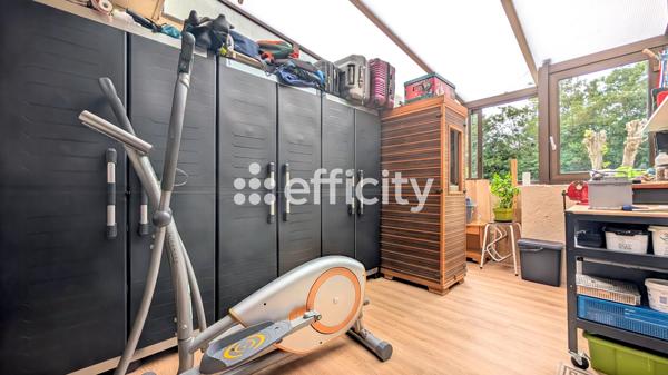 Appartement
         3 pièces
        - 80 m² Exclusivité 265 000 € *