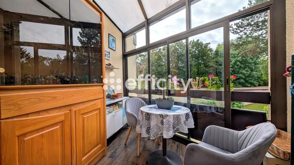 Appartement
         3 pièces
        - 80 m² Exclusivité 265 000 € *