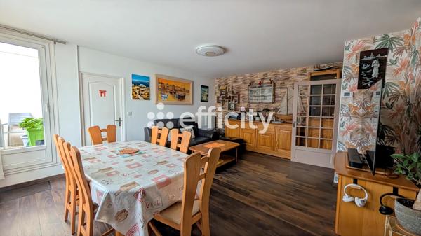 Appartement
         3 pièces
        - 80 m² Exclusivité 265 000 € *