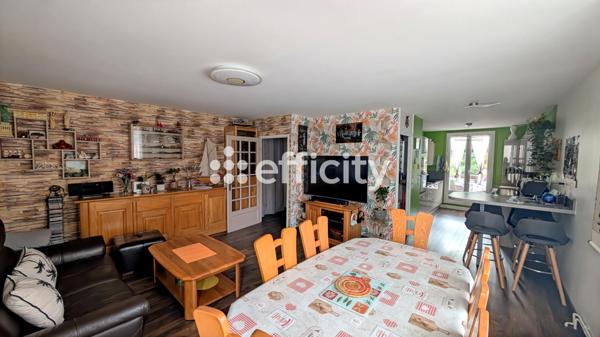 Appartement
         3 pièces
        - 80 m² Exclusivité 265 000 € *