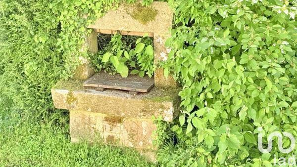 Maison traditionnelle 4 pièces de 95 m² à Saint-Caradec-Trégomel (56540)