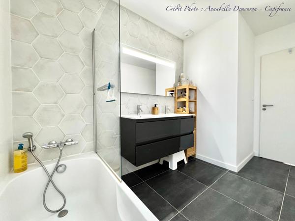 VOLVIC - Maison contemporaine de plain-pied – 110 m² – DPE A – 3 chambres – Terrain 501 m² – Aucuns travaux