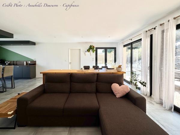 VOLVIC - Maison contemporaine de plain-pied – 110 m² – DPE A – 3 chambres – Terrain 501 m² – Aucuns travaux