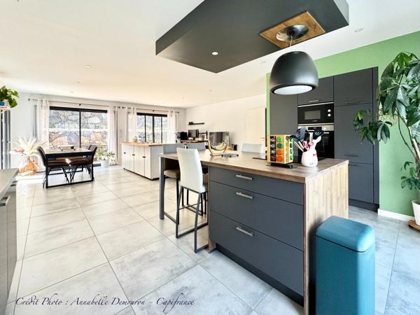 VOLVIC - Maison contemporaine de plain-pied – 110 m² – DPE A – 3 chambres – Terrain 501 m² – Aucuns travaux