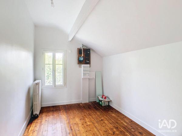 Location maison 4 pièces 135 m² Villeneuve-le-Roi