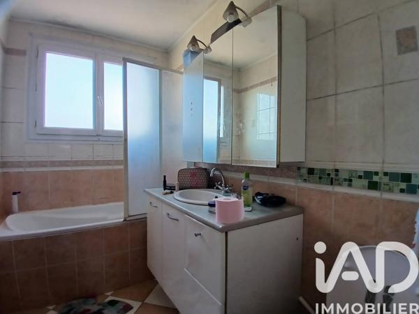 Maison à vendre 6 pièces 99 m² Cholet