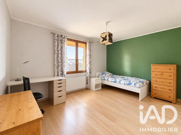 Appartement à vendre 4 pièces 101,9 m² Prévessin-Moëns