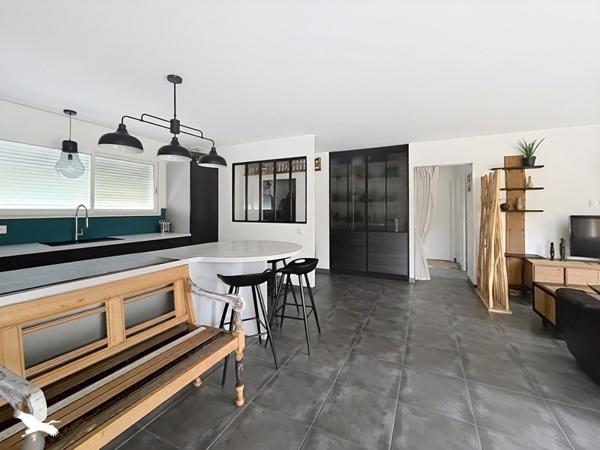 Maison 442 000 € Salles 4 p 104 m² DPE A