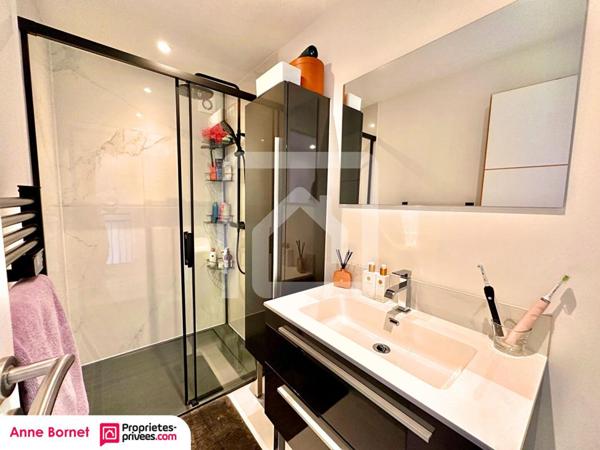 Maison 4 pièces 72,50 m2 avec jardin & parking privatifs, piscine