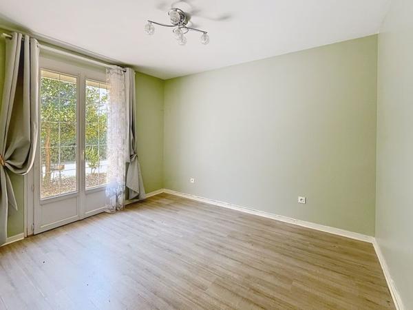 Maison 452 790 € Latresne 5 p 127 m² DPE D