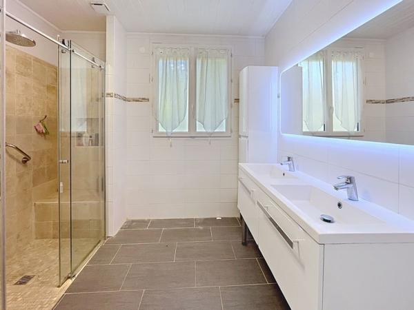 Maison 452 790 € Latresne 5 p 127 m² DPE D