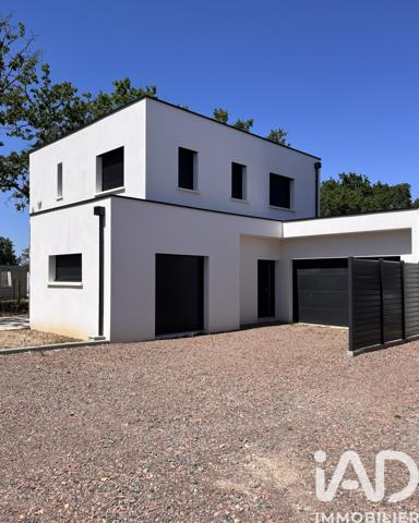 Maison à vendre 6 pièces 132 m² Verrières-en-Anjou