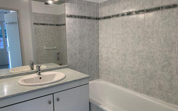 Appartement à louer    3 pièces •  Saint-Jean