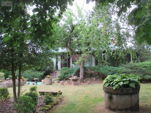 Maison de maître à vendre à Luxeuil-les-Bains en Haute-Saône (70300), ref : CP/E34