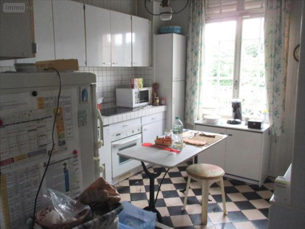 Maison de maître à vendre à Luxeuil-les-Bains en Haute-Saône (70300), ref : CP/E34