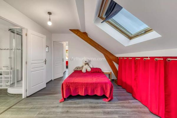 Vente Maison 6 pièces 140 m2 à Voglans