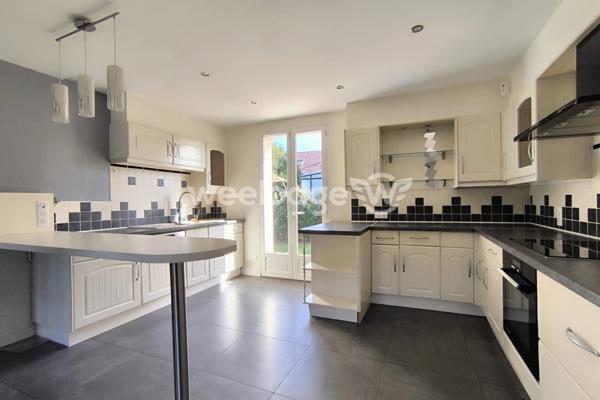 Maison à vendre 6 pièces de 122 m² à Conflans-Sainte-Honorine