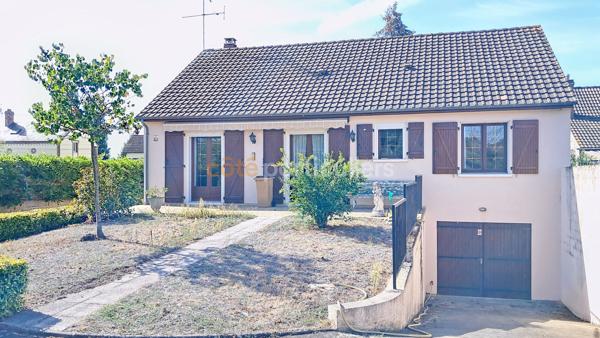 Vente
                Maison88 m² - 4 Pièces -
                    CHALETTE SUR LOING (45120)