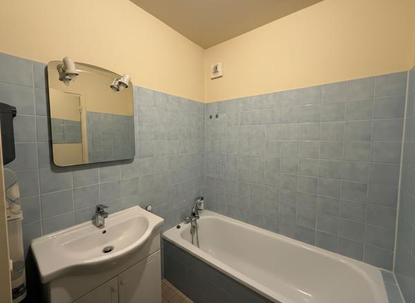 À vendre - F2 Chelles 8 minutes à pied de la gare