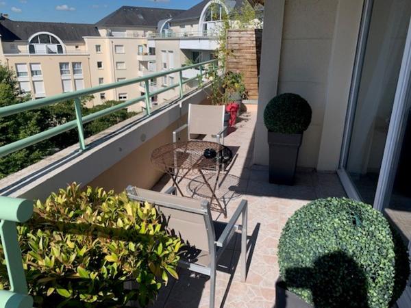 Appartement 4 pièce(s) 2 chambre(s) 82 m²