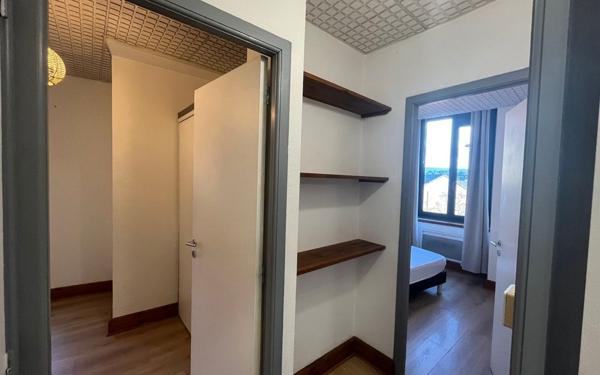 Appartement à louer    3 pièces • 44 m2 Mende