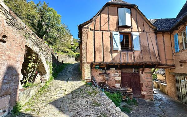 Maison à vendre    5 pièces •  Conques