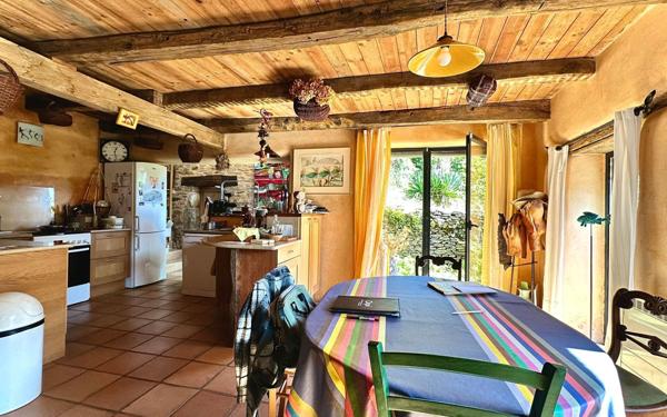 Maison à vendre    5 pièces •  Conques