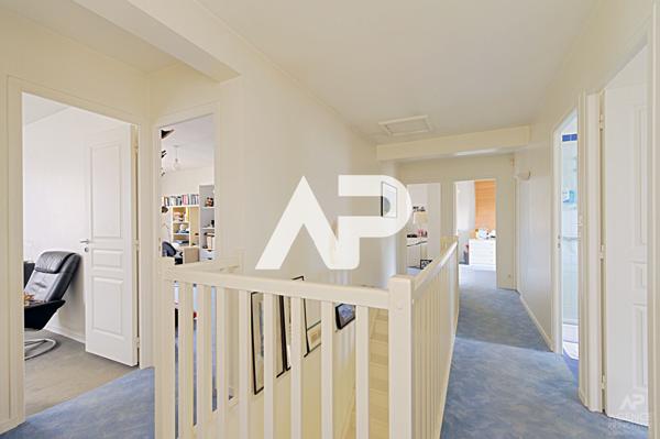 Maison Rueil Malmaison 7 pièce(s) 159m2 €1 250 000 ** - Référence 19741