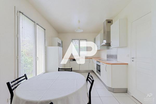 Maison Rueil Malmaison 7 pièce(s) 159m2 €1 250 000 ** - Référence 19741