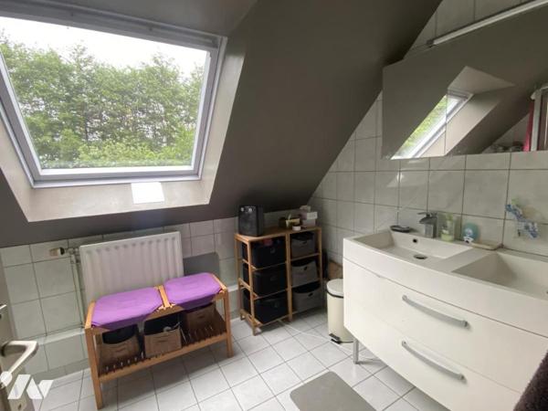 PAVILLON SUR SOUS-SOL  5CHS