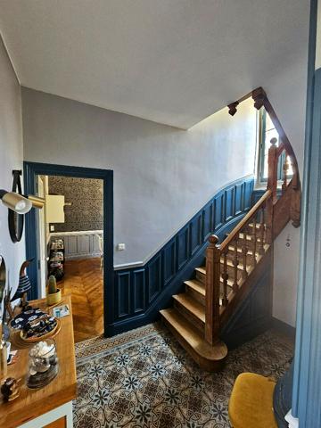 CAEN RIVE DROITE Élégante maison de caractère de 1913 avec 6 chambres